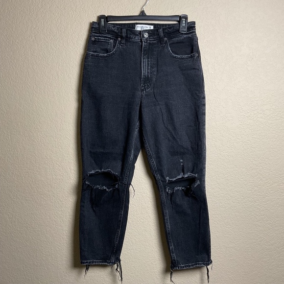 Abercrombie & Fitch The Mom High Rise Distressed High Waisted Black Denim Jeans - Picture 1 of 8